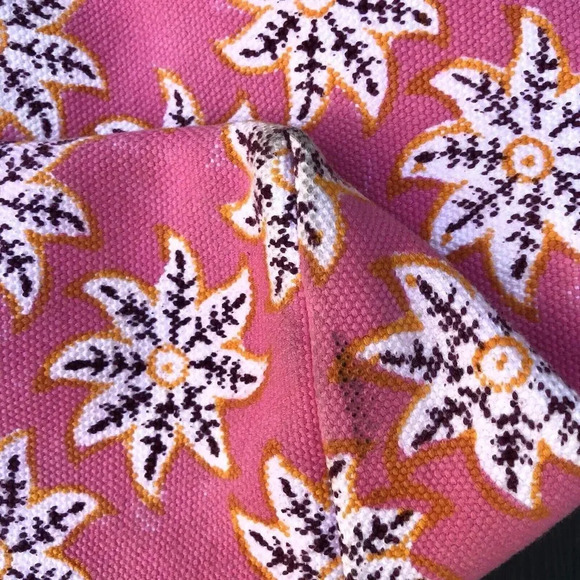 Roberta Roller Rabbit Giant Cotton Canvas Tote Bag Oversized Pink Xl 27x19 Fun - Picture 2 of 9